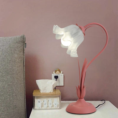Contemporary Creative Flower Iron Acrylic 1-Light Table Lamp For Bedroom