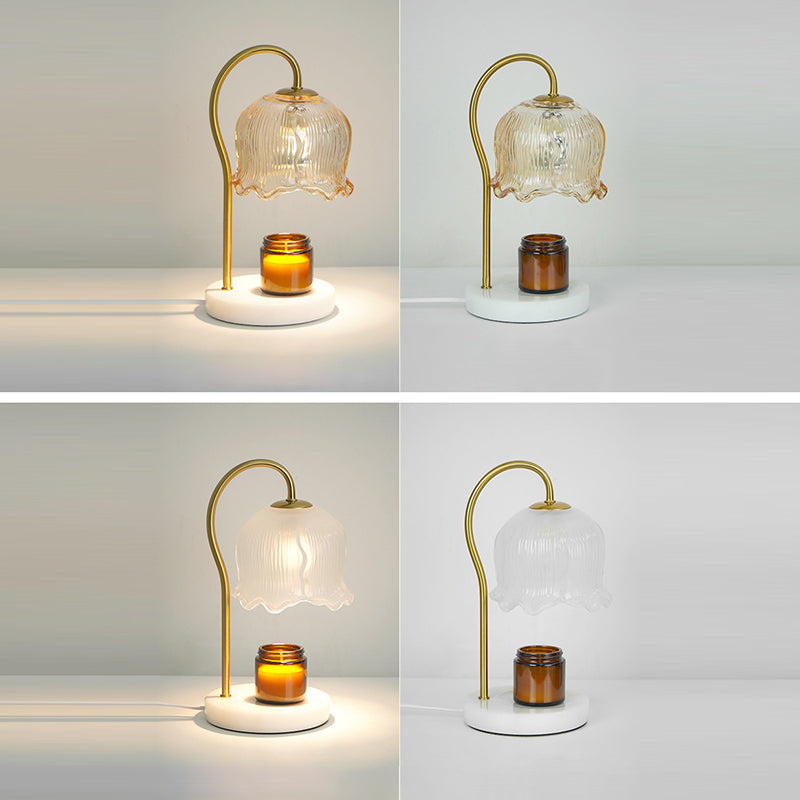 Lampe de table en marbre scandinave contemporaine avec fleurs en bois et fer à 1 lumière pour la fonte de cire d&
