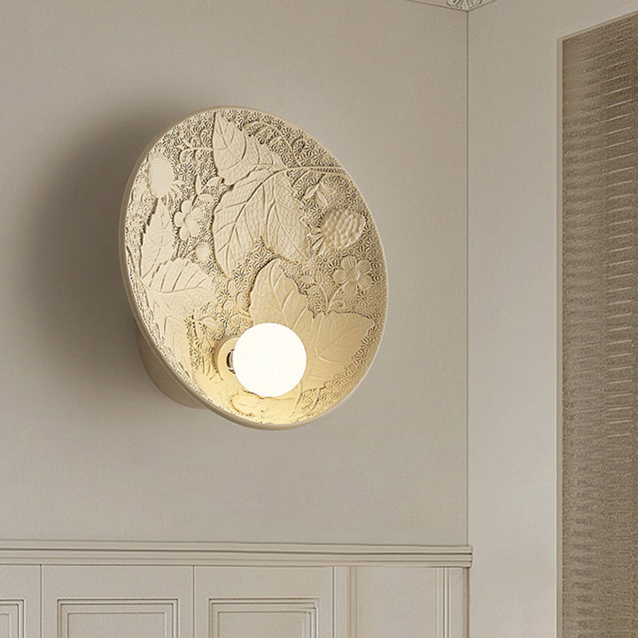 Applique murale traditionnelle française à une lumière en résine ronde pour salon 