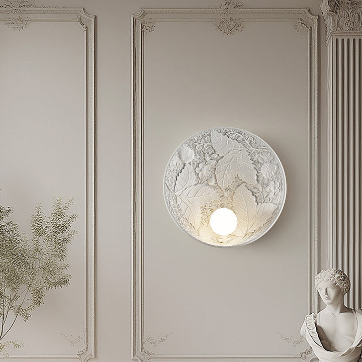 Applique murale traditionnelle française à une lumière en résine ronde pour salon 