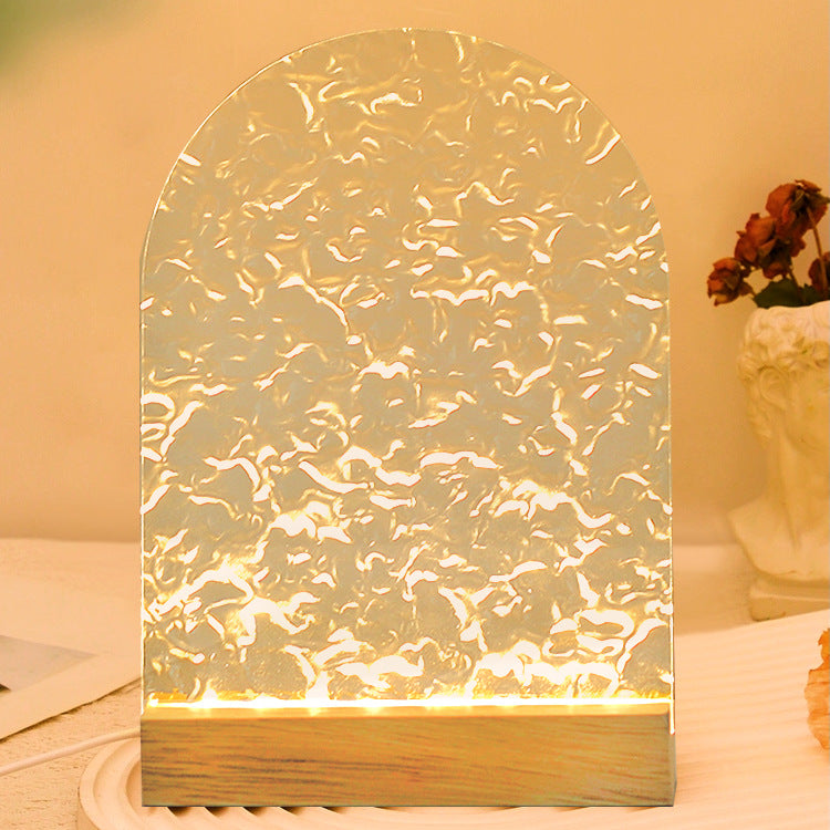 مصباح طاولة LED USB أكريليك خشب تموج الماء الحديث البسيط لغرفة النوم 