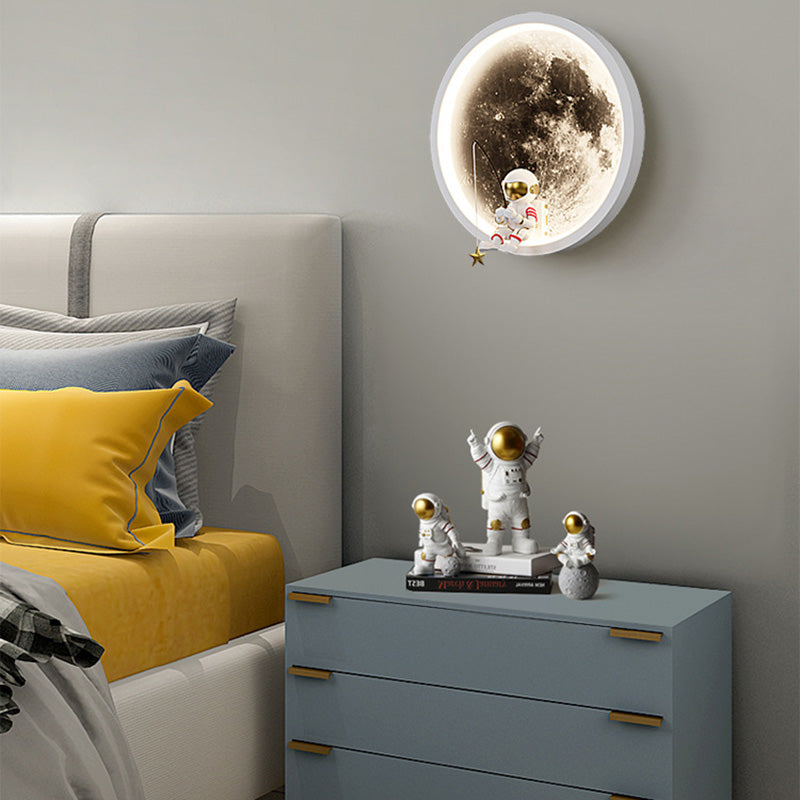 Lampe murale LED pour enfants avec abat-jour en acrylique, matériel astronaute, espace rond créatif contemporain pour chambre à coucher 