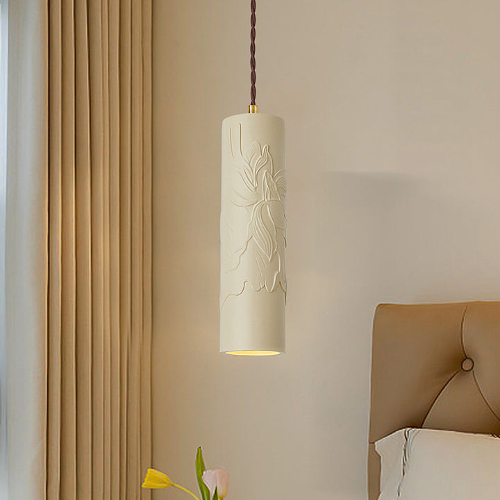 Suspension lumineuse moderne minimaliste en cylindre sculpté en métal et résine à 1 lumière pour chambre 