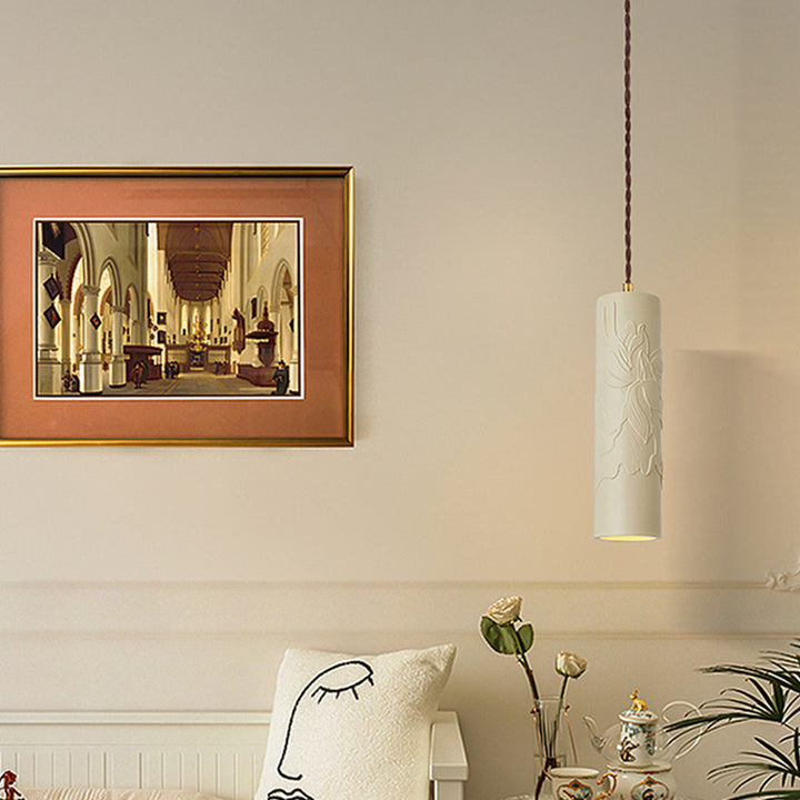 Suspension lumineuse moderne minimaliste en cylindre sculpté en métal et résine à 1 lumière pour chambre 