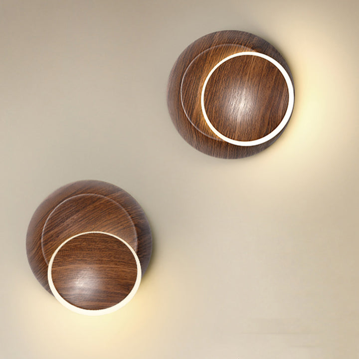 Lampe murale LED contemporaine et créative avec ombre de lune rotative, grain de bois rond, fer et aluminium pour chambre d&