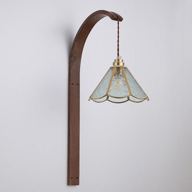 Aplique de pared de 1 luz con pantalla de vidrio martillado de flor retro contemporánea y madera para dormitorio 