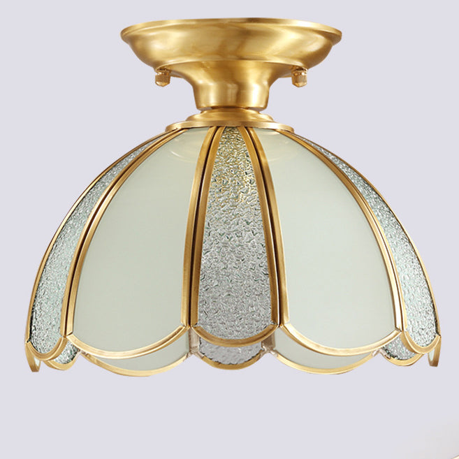 Lustre semi-encastré moderne de luxe en forme de cône de fleur avec verre givré et finition en laiton 1/3 lumière pour salon 