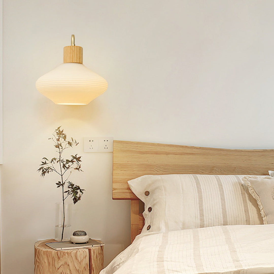 Applique murale contemporaine nordique ovale rayée en verre et bois à 1 lumière pour salon 