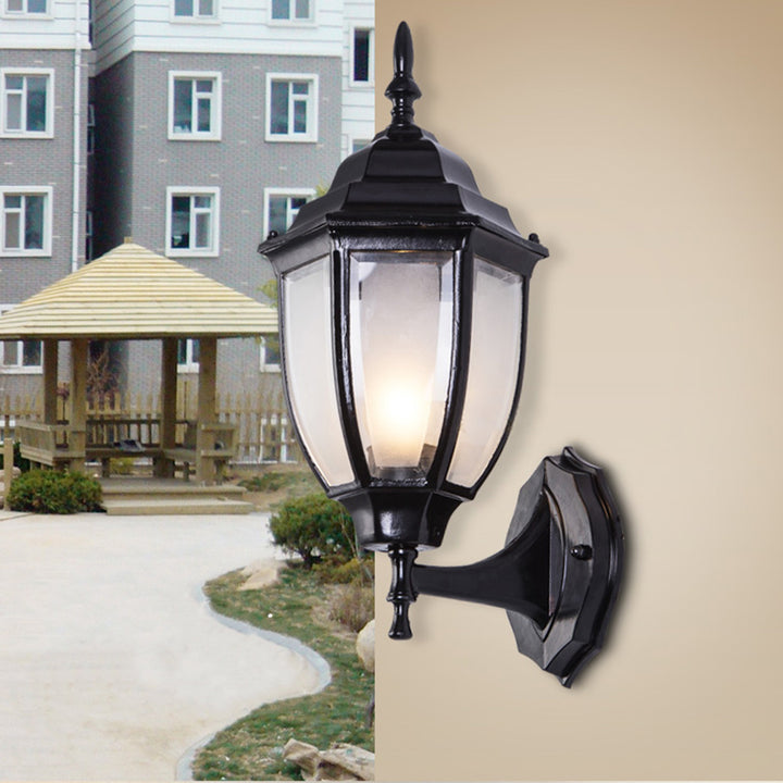 Applique murale 1-lumière en aluminium avec verre clair dépoli et cage hexagonale étanche rétro contemporaine pour patio extérieur 