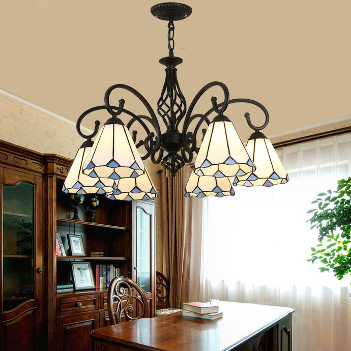 Lámpara de araña tradicional de hierro con vidrio teñido cónico Tiffany de 3/5/6/8 luces para sala de estar 