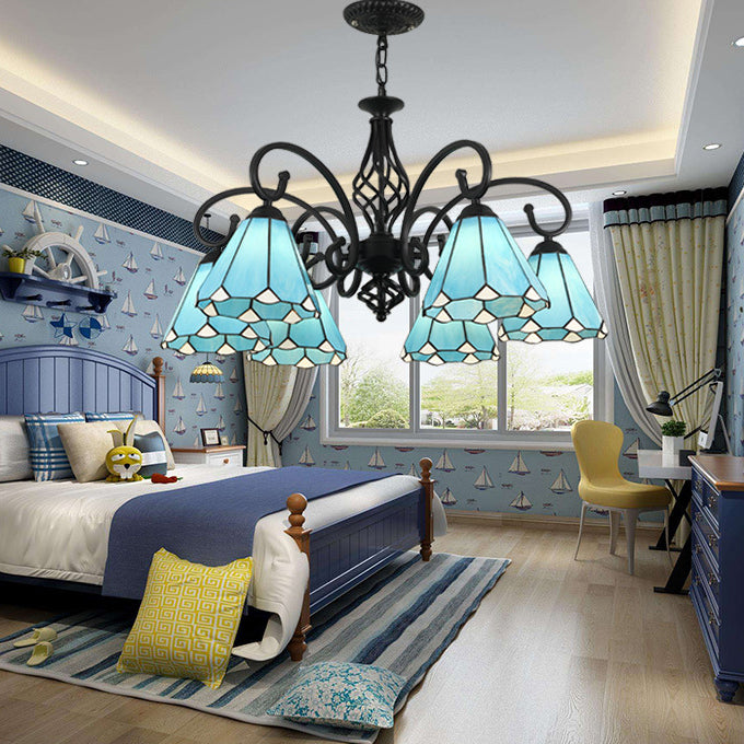 Lámpara de araña tradicional de hierro con vidrio teñido cónico Tiffany de 3/5/6/8 luces para sala de estar 