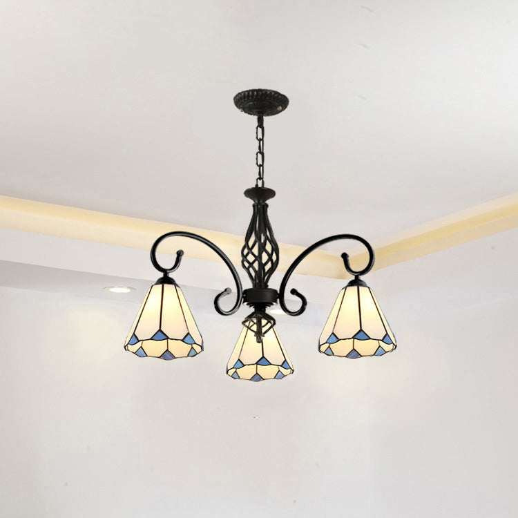 Lámpara de araña tradicional de hierro con vidrio teñido cónico Tiffany de 3/5/6/8 luces para sala de estar 