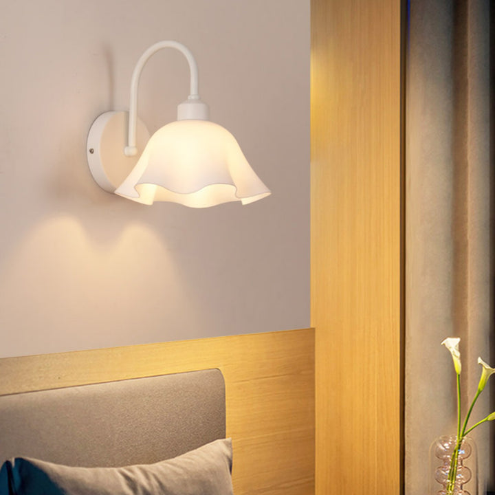 Contemporary Nordic Acrylic Glass Flower Iron 1-Light Wall Sconce Lamp For Bedroom