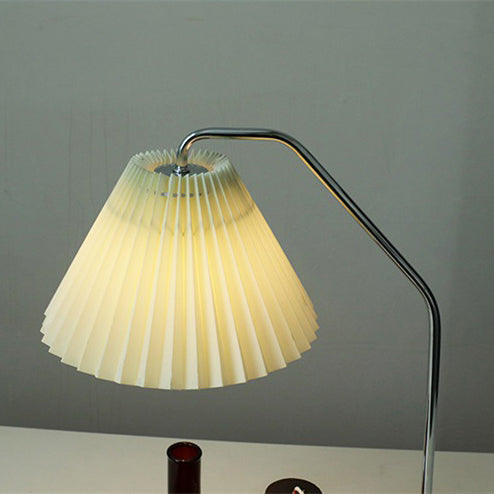 Traditionelle Vintage Regenschirm Runde Plissee Stoff Holz USB 1-Licht Tischlampe für Wohnzimmer 