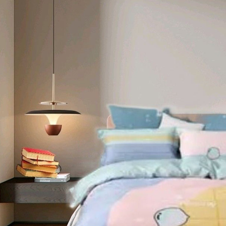 Lustre LED en acrylique et aluminium rectiligne en forme de soucoupe volante moderne et luxueuse pour chambre 