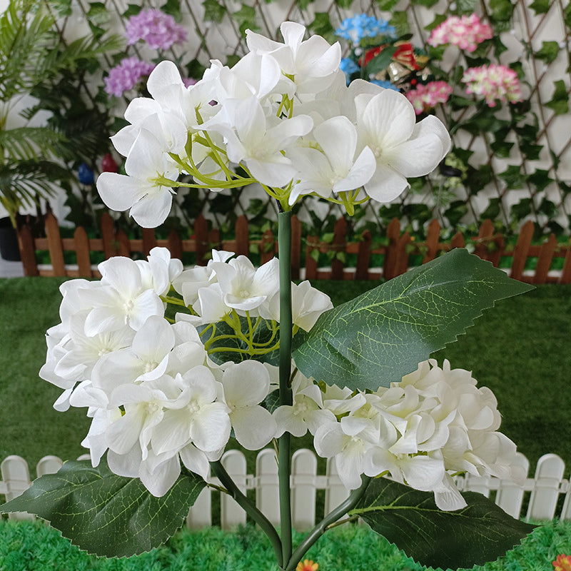 現代的なクリエイティブクロス人工花LEDソーラー防水芝生挿入ライト屋外パティオ用 