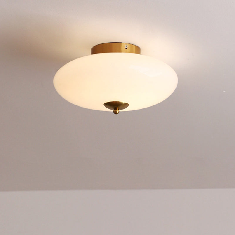 Moderne Art-Deco-Trommel-Opal-Eisen-Glas-LED-Halbeinbau-Deckenleuchte für das Schlafzimmer 