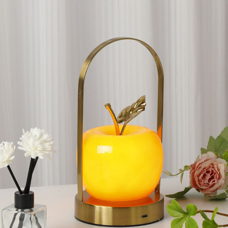 Lámpara de mesa LED de manzana de vidrio de hierro portátil USB creativa contemporánea luz nocturna para dormitorio 