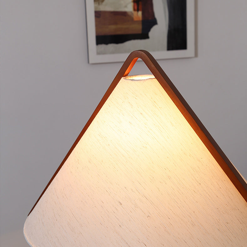 Traditionelle Vintage Dreieck Form Runde Kegel Holz Leinen 1-Licht Stehlampe für Schlafzimmer 