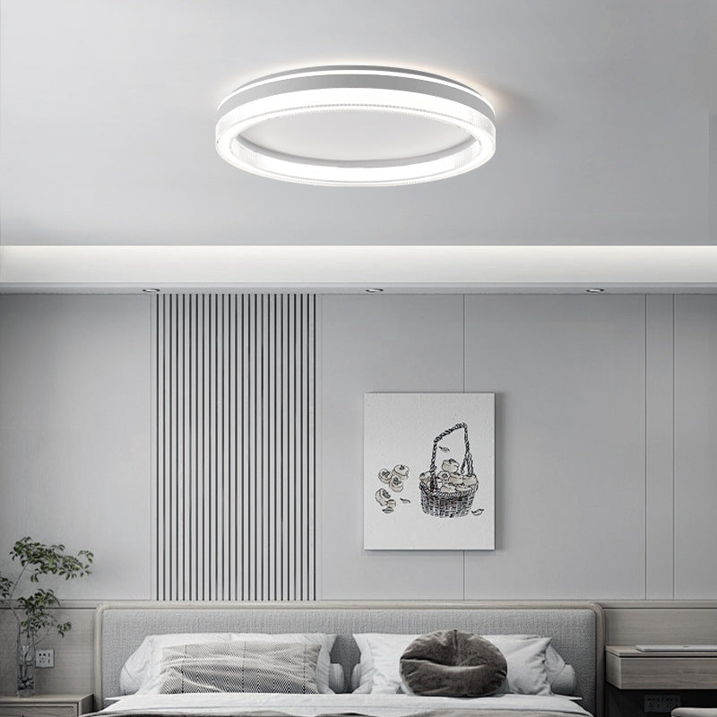 Plafonnier LED moderne minimaliste à rayures horizontales rondes en fer et acrylique pour chambre 
