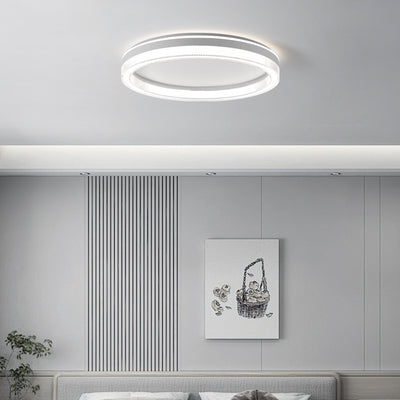 Plafonnier LED moderne minimaliste à rayures horizontales rondes en fer et acrylique pour chambre 