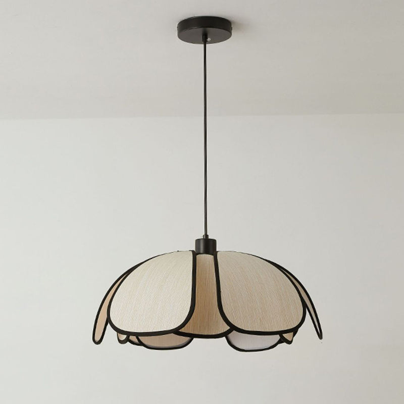 Suspension lumineuse à 1 lumière en fibre végétale avec pétales nordiques contemporains en fer pour salle à manger 