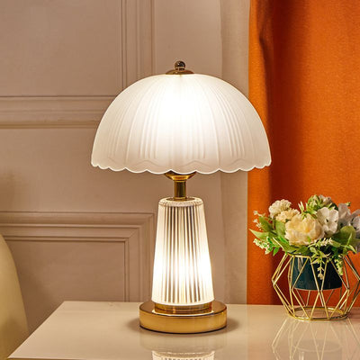 Lampe de table moderne de luxe à base ronde en forme de pétale en fer et verre acrylique à 1 lumière pour chambre 