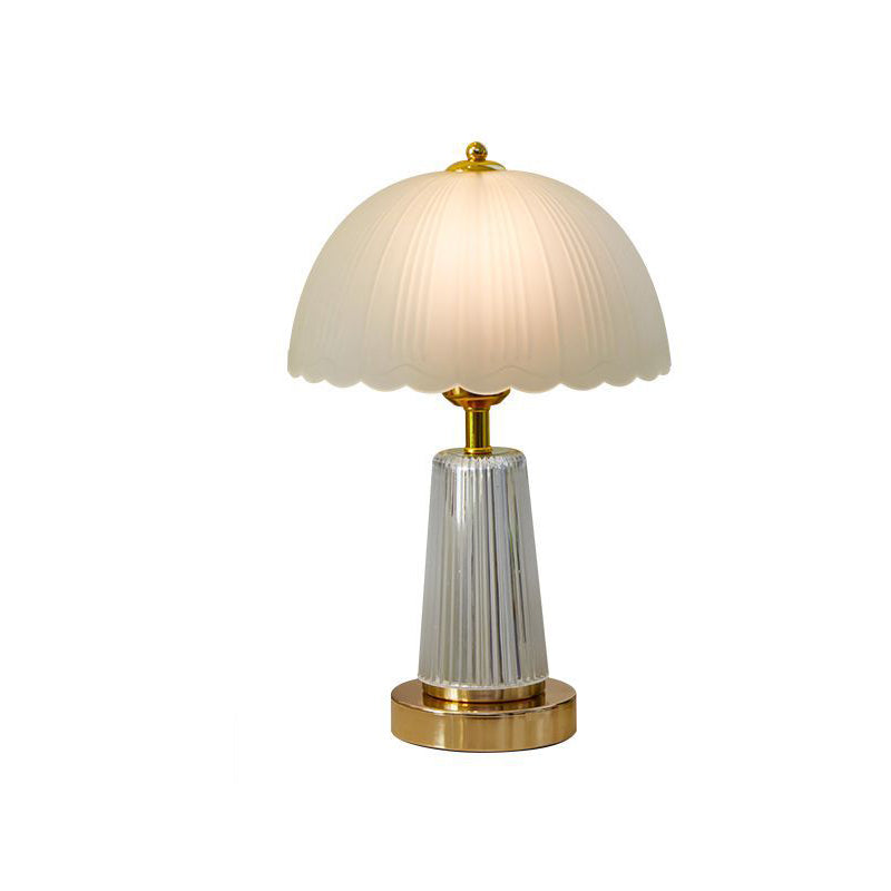 Lampe de table moderne de luxe à base ronde en forme de pétale en fer et verre acrylique à 1 lumière pour chambre 