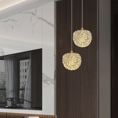 Lustre suspendu moderne en fer avec boule en cristal à 1 lumière pour salon 