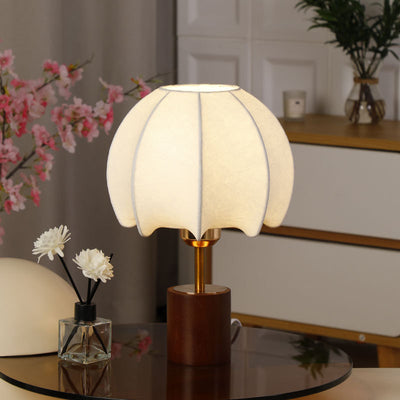 Traditionelle chinesische Kuppelblätter Muster Stoff Holz Eisen 1-Licht Tischlampe für Schlafzimmer 