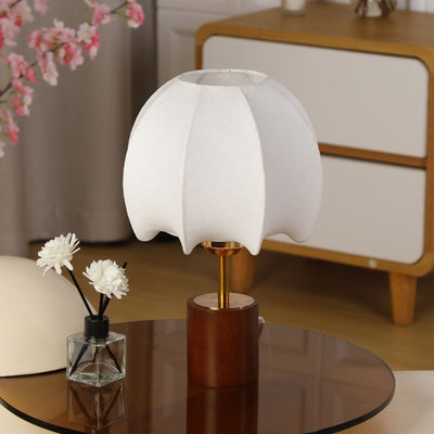 Traditionelle chinesische Kuppelblätter Muster Stoff Holz Eisen 1-Licht Tischlampe für Schlafzimmer 