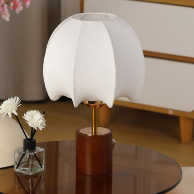 Traditionelle chinesische Kuppelblätter Muster Stoff Holz Eisen 1-Licht Tischlampe für Schlafzimmer 