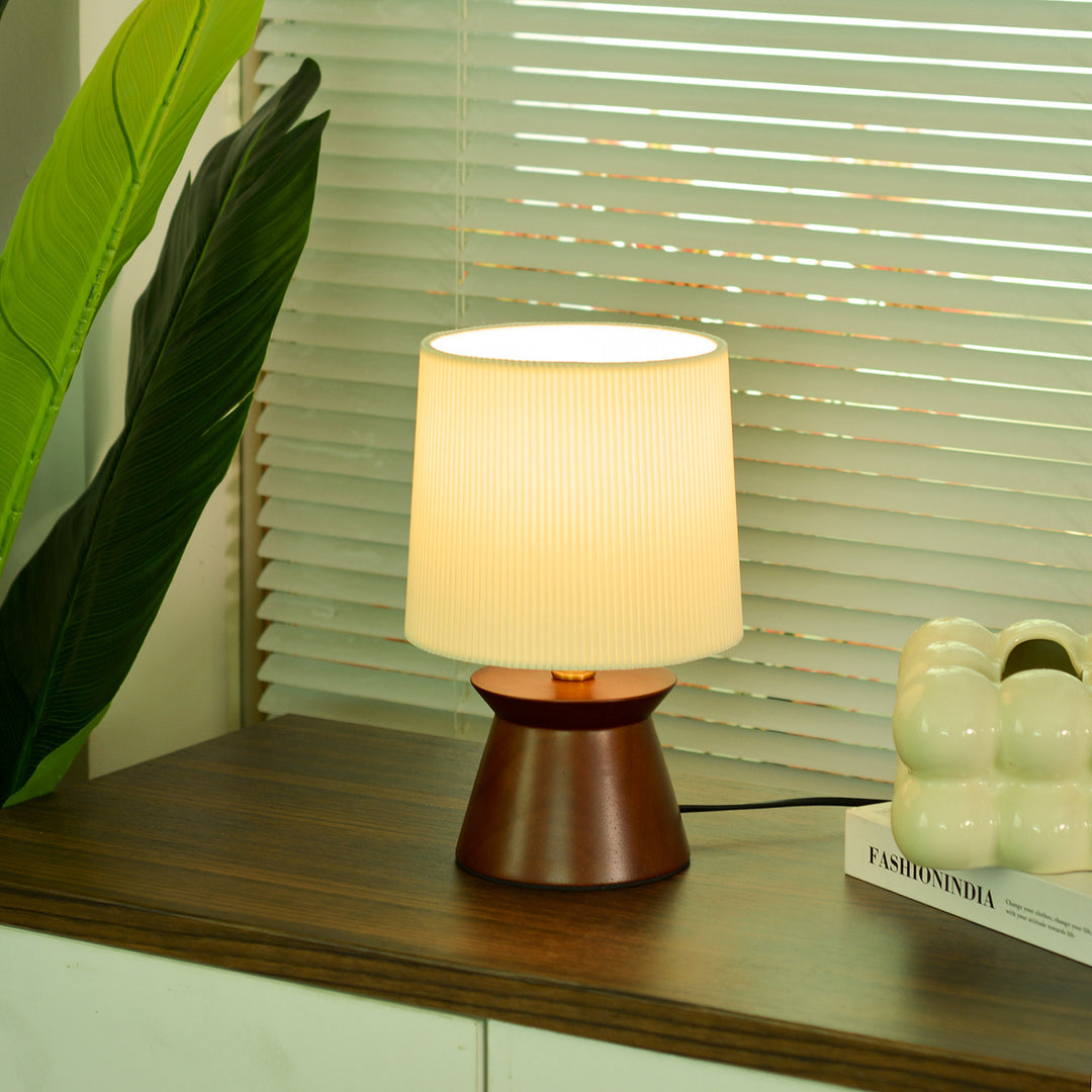Zeitgenössische Retro Holzstoffstreifen Zylinder 1-Licht Tischlampe für den Nachttisch 