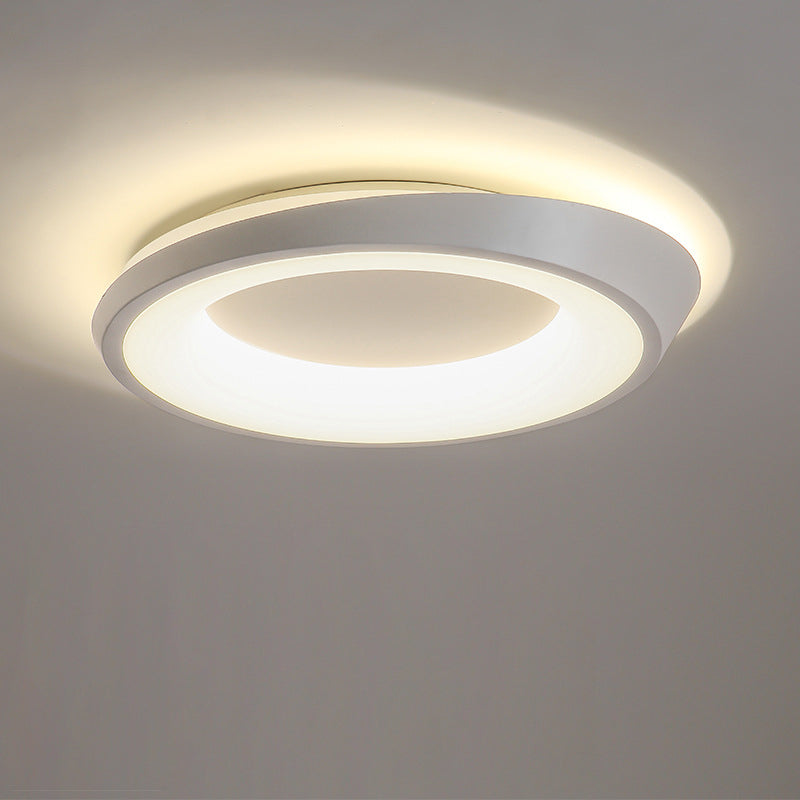 Moderne Einfachheit Unregelmäßige Runde Eisen-Hardware Acryl LED Deckenleuchte für das Schlafzimmer 