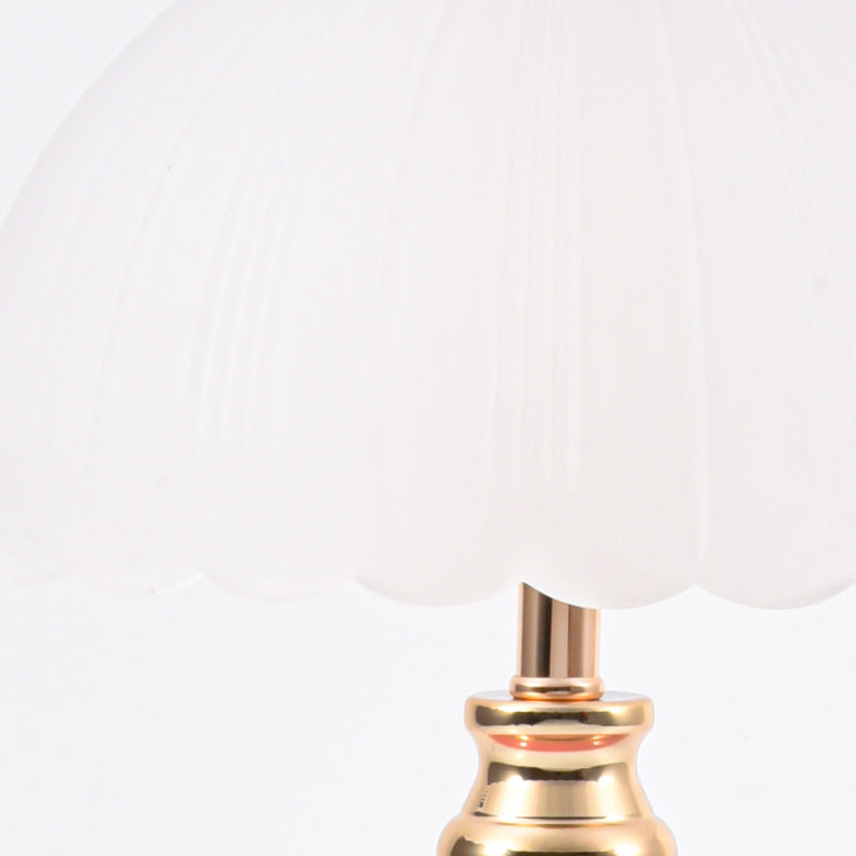 Zeitgenössische nordische Halbkugel-Blumenglobus-Basis Eisen Keramik Glas 1-Licht Tischlampe für das Schlafzimmer 