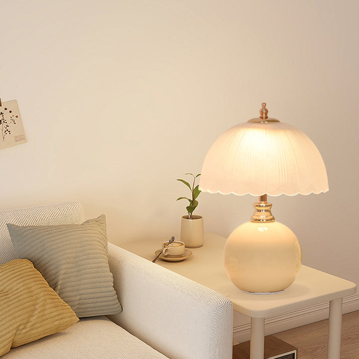 Lampe de table 1 lumière contemporaine nordique en céramique de fer et verre avec base en forme de globe de fleur demi-dôme pour chambre 