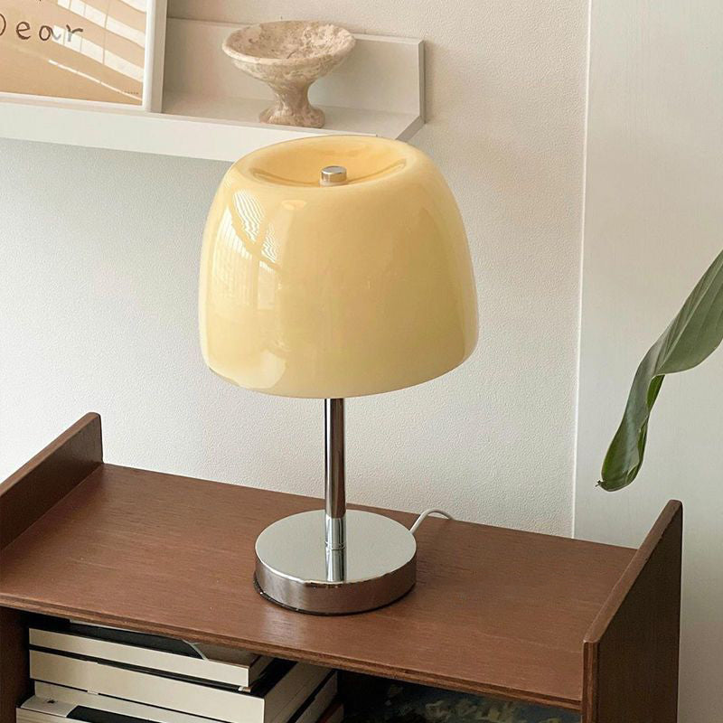 Zeitgenössische nordische runde Basis Pilzlampe Form Edelstahl Glas 1-Licht Tischlampe für Wohnzimmer 