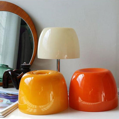 Zeitgenössische nordische runde Basis Pilzlampe Form Edelstahl Glas 1-Licht Tischlampe für Wohnzimmer 