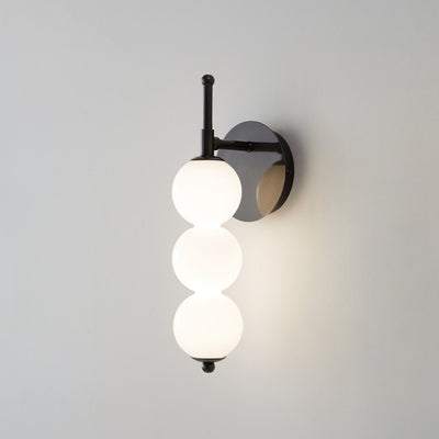 Contemporary Nordic Candied Haws Shape Beaded Glass Ball Brass LED Wall Sconce Lamp For Living Room