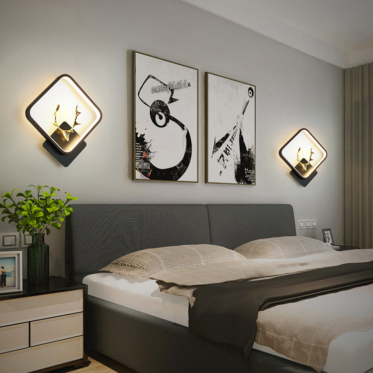 Zeitgenössische kreative runde quadratische Geweih-Eisen-Kunststoff-Silikon-LED-Wandleuchte für das Schlafzimmer 