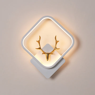 Zeitgenössische kreative runde quadratische Geweih-Eisen-Kunststoff-Silikon-LED-Wandleuchte für das Schlafzimmer 