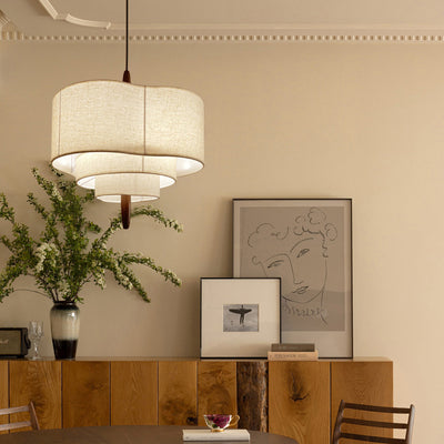 Traditionelle französische mehrschichtige Trommelform Stoff Holz 3-Licht Pendelleuchte für das Schlafzimmer 
