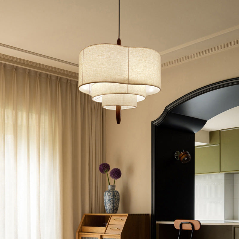 Traditionelle französische mehrschichtige Trommelform Stoff Holz 3-Licht Pendelleuchte für das Schlafzimmer 