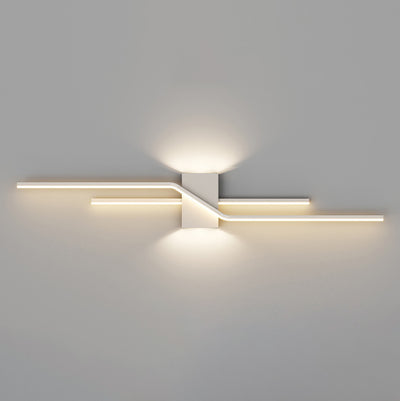 Moderne minimalistische lineare parallele Kreuz-Eisen-PVC-LED-Wandleuchte für das Wohnzimmer 