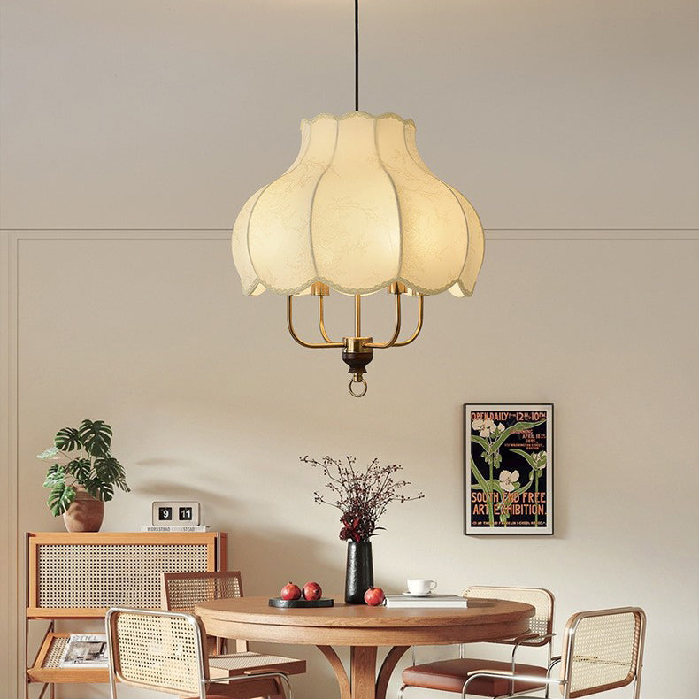 Traditionelle französische Kuppel Rund Blumenform Holz Eisenrahmen Stoff 4/5- Licht Pendelleuchte Für Wohnzimmer 