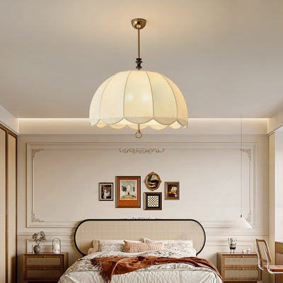 Traditionelle französische Kuppel Rund Blumenform Holz Eisenrahmen Stoff 4/5- Licht Pendelleuchte Für Wohnzimmer 