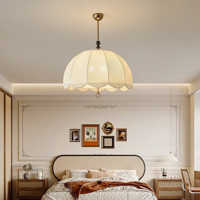 Traditionelle französische Kuppel Rund Blumenform Holz Eisenrahmen Stoff 4/5- Licht Pendelleuchte Für Wohnzimmer 