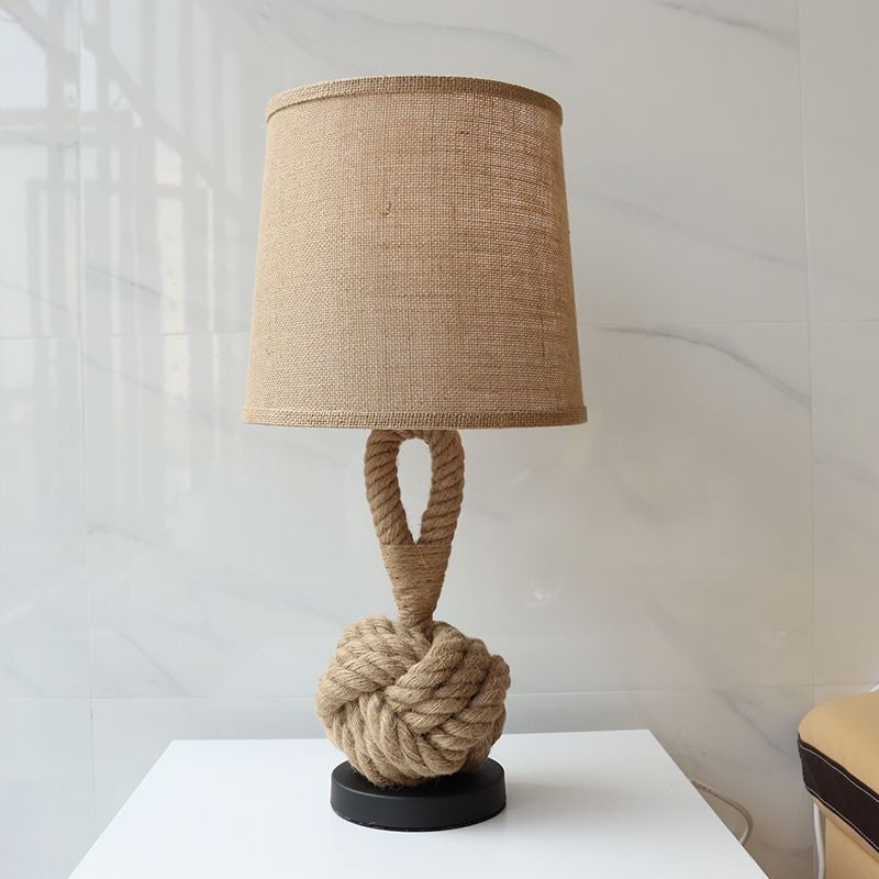 Lampe de table 1 lumière en fer et tissu avec motif de nœud de corde torsadée nautique créative contemporaine en forme de tambour pour chambre à coucher 
