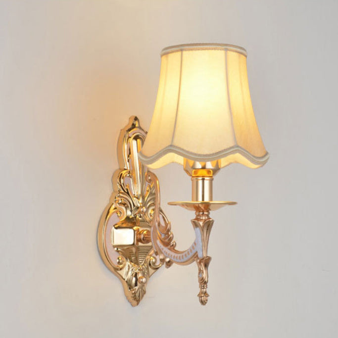 Applique Murale Traditionnelle Européenne avec Abat-jour Cylindrique en Tissu à Fleurs 1/2 Lumière pour Salon 