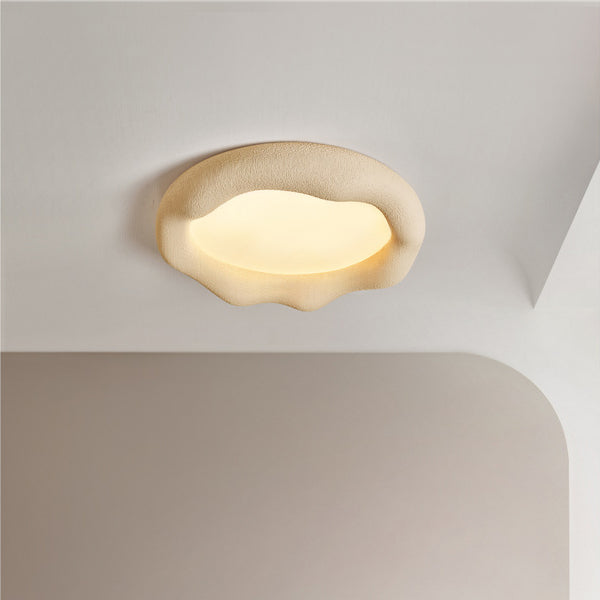 Zeitgenössische nordische Wolkenform Eisen Fiberglas Acryl LED Deckenleuchte für Schlafzimmer 